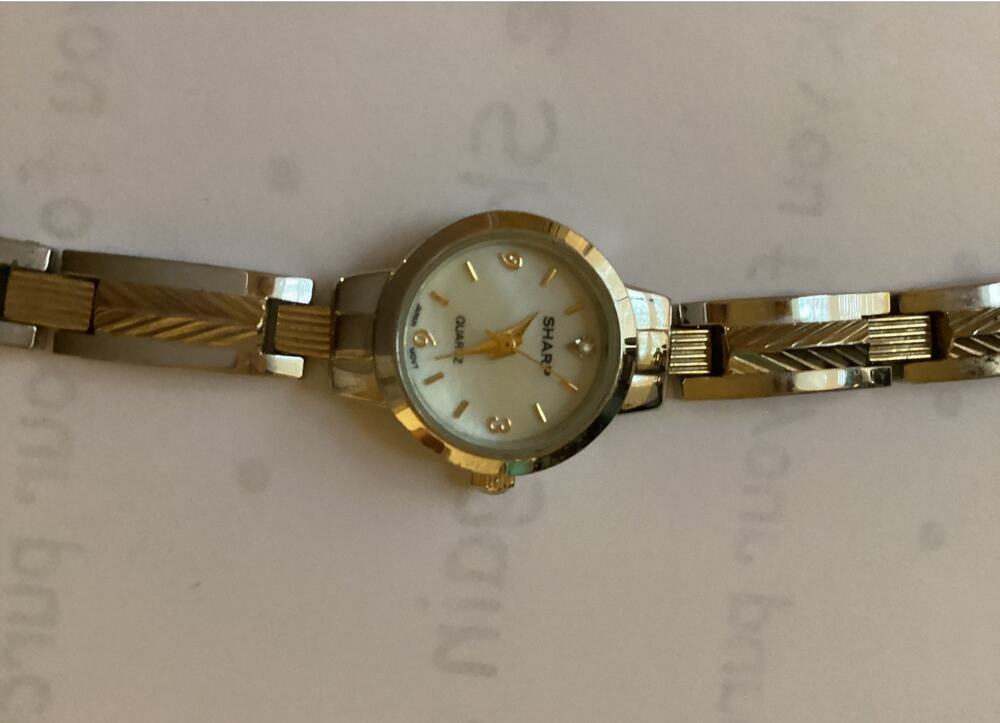 2770 Sharp Ladies Watch Gold And Silver Toned 7 Inch